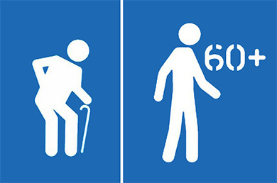 A imagem mostra um fundo azul dividido ao meio por uma linha vertical. Do lado esquerdo, há um pictograma branco de uma figura humana curvada, apoiada em uma bengala. Do lado direito, há um pictograma branco de uma figura humana em pé, ao lado do texto "60+".